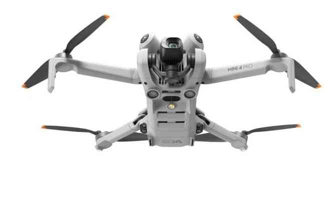 DJI Mini 4 Pro Fly More Combo (DJI RC 2)